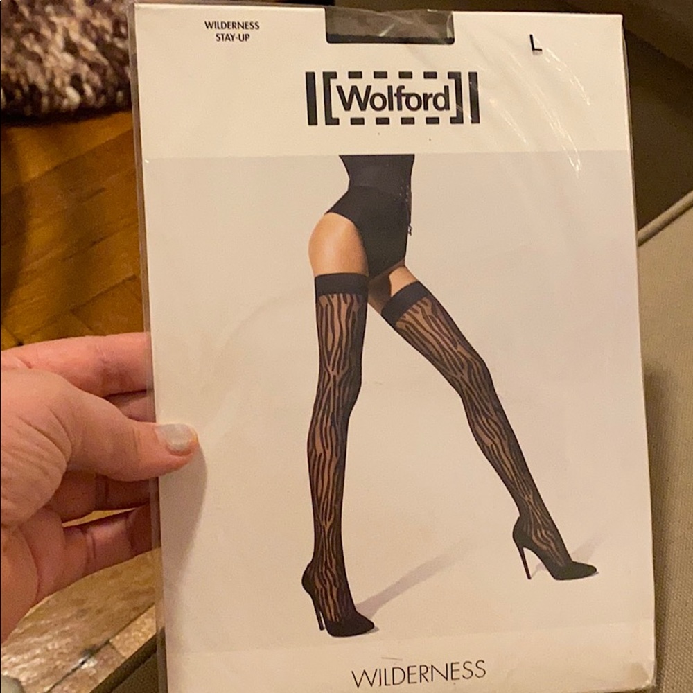 NWT- Wolford wilderness thigh highs in black 🖤